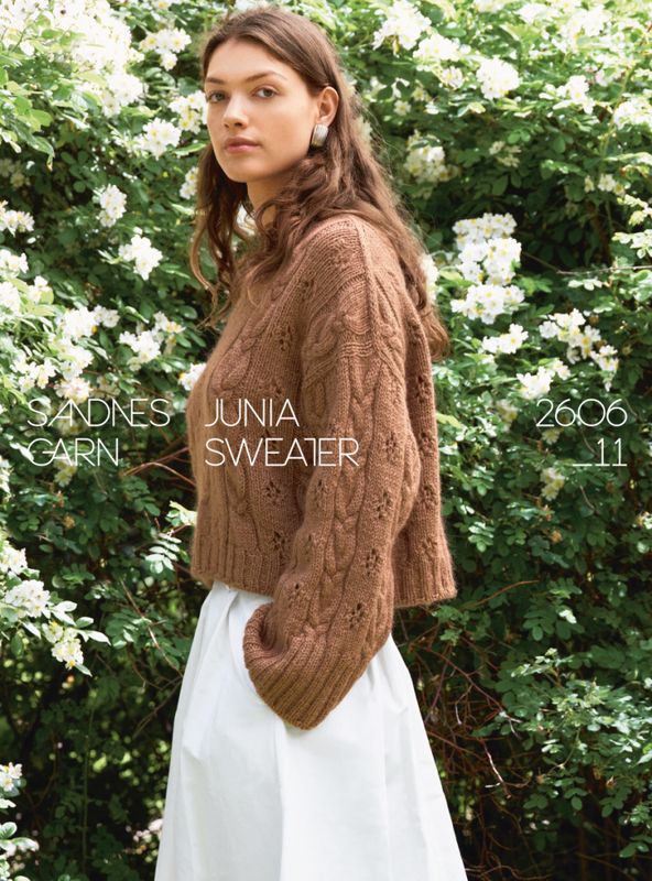 2606-11 Junia Sweater