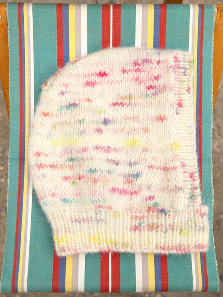2506-3 Hugsy Hood Junior