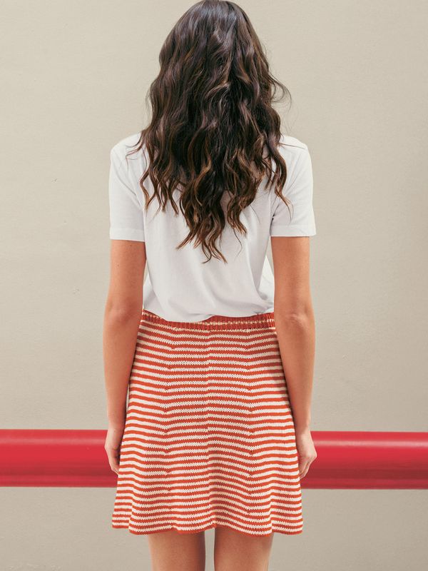 2504-2 Cleo Sweater & Skirt